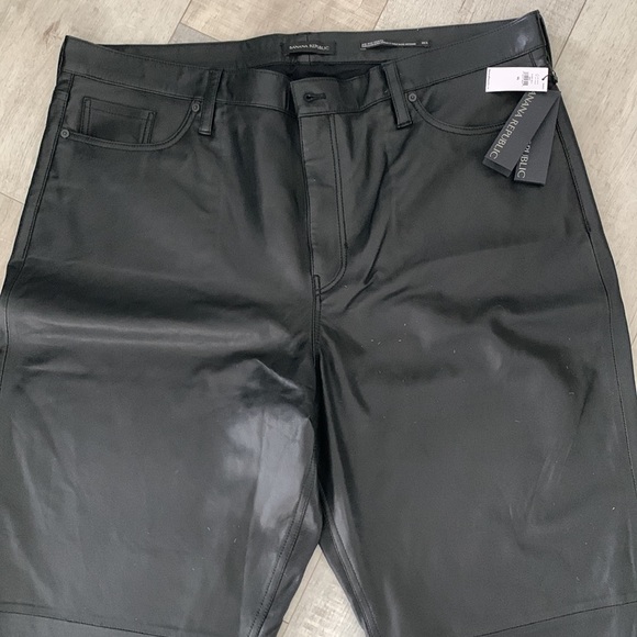 Banana republic, lamb, leather pants - Picture 2 of 9